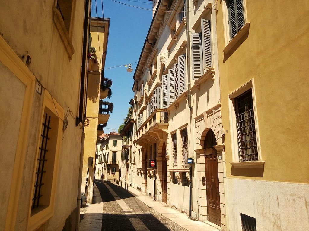 Palazzo Camozzini Apartments Verona Exterior foto
