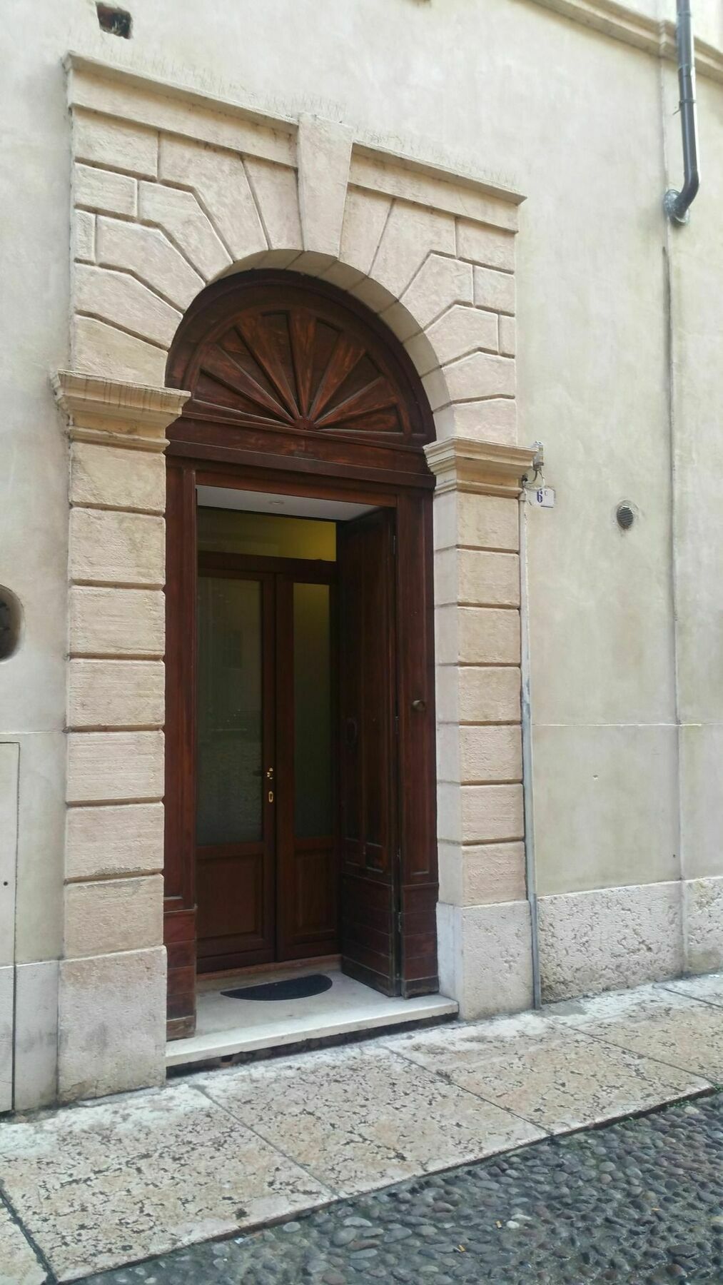 Palazzo Camozzini Apartments Verona Exterior foto